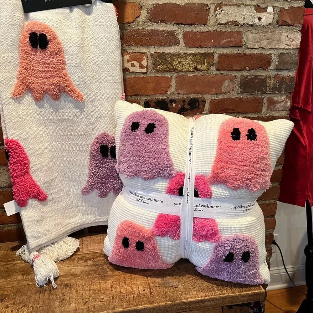 Rachel Zoe ghost blanket and cupcake and cashmere pillows two pack ghost net